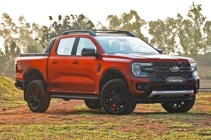 Giá xe Ford Ranger lăn bánh tháng 7/2024, ưu đãi bảo hành và bảo dưỡng